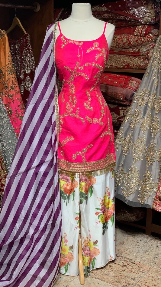 Rani Pink & Floral Size 38 Straight Suit