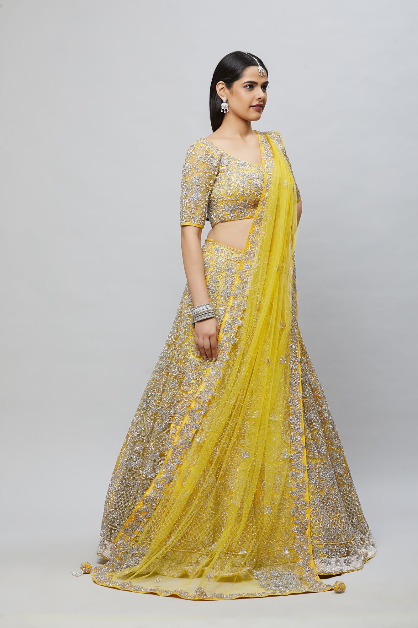 Parikatha Collection Bridal Wear Lehenga BLD6