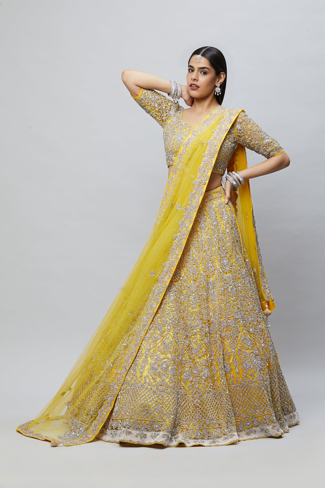 Parikatha Collection Bridal Wear Lehenga BLD6