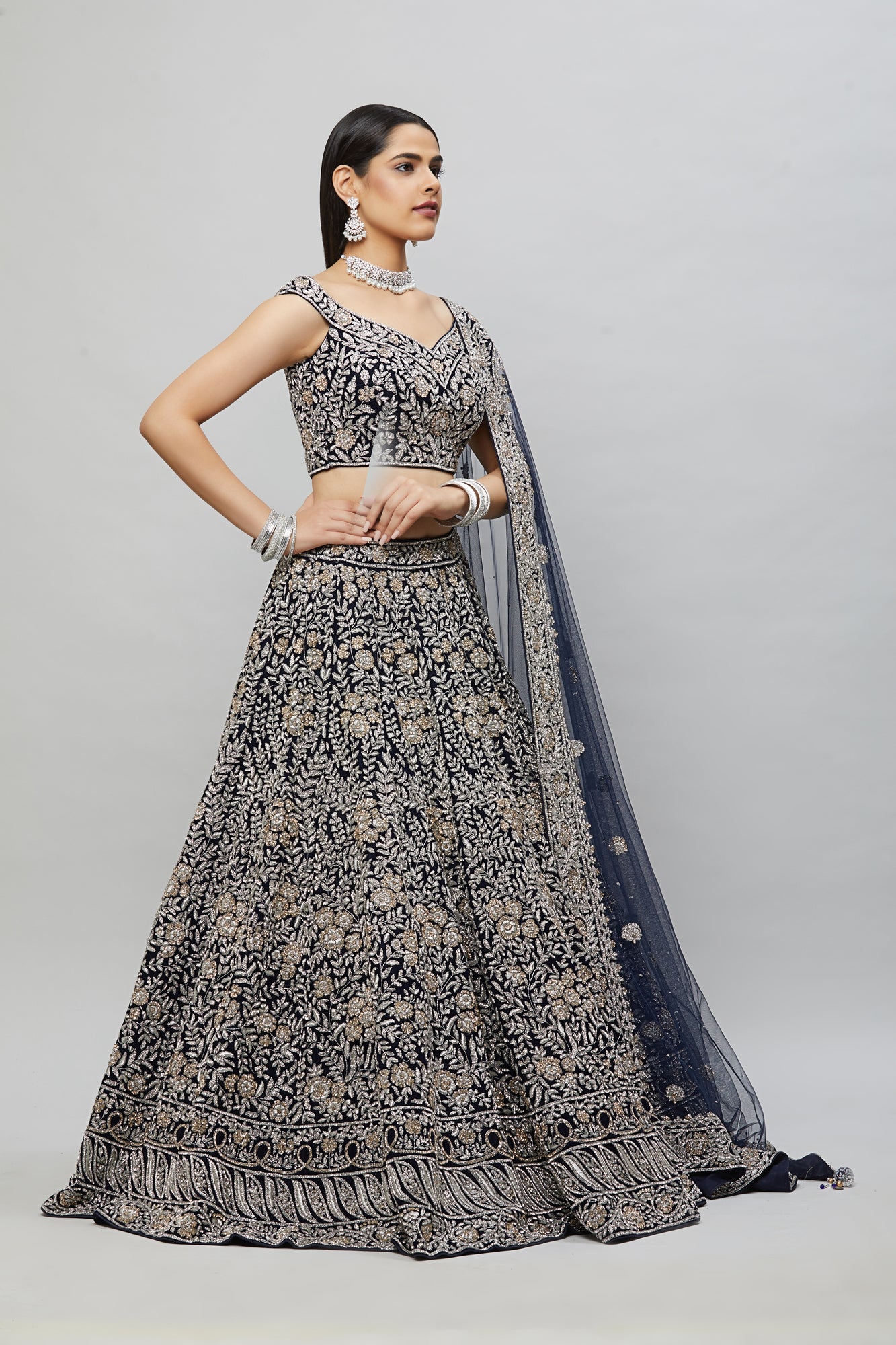 Parikatha Collection Bridal Wear Lehenga BLD7