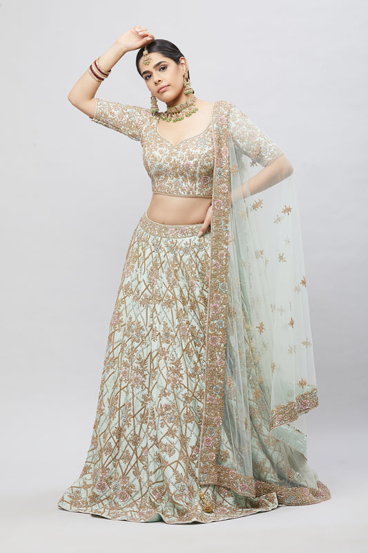 Parikatha Collection Bridal Wear Lehenga BLD9