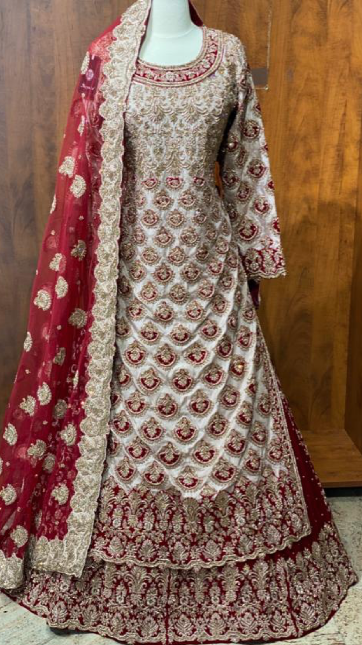 Ivory Maroon Size 38 Bridal Lacha