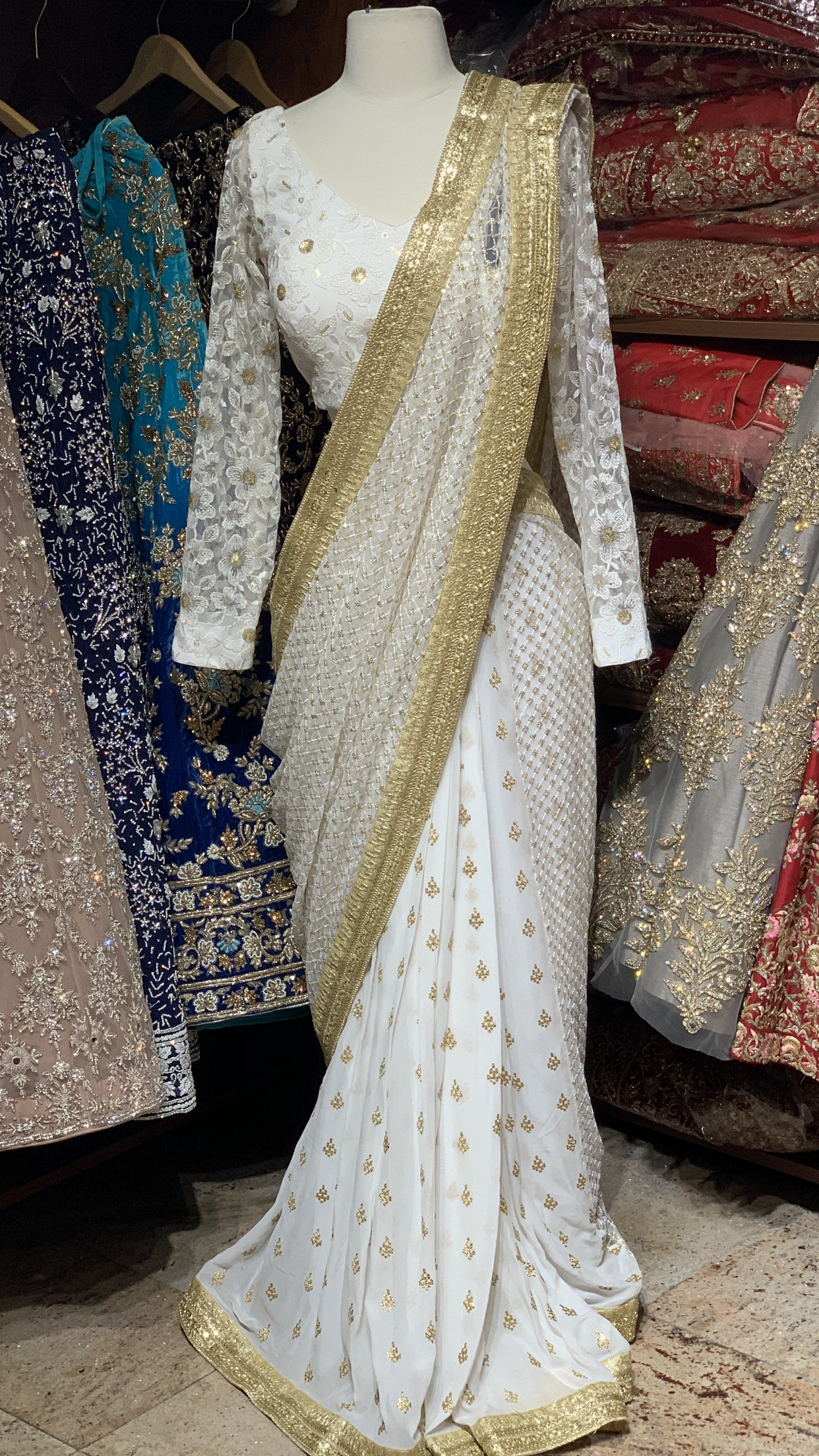 White Pre-Stitched Saree W/ Readymade Blouse PSS-19