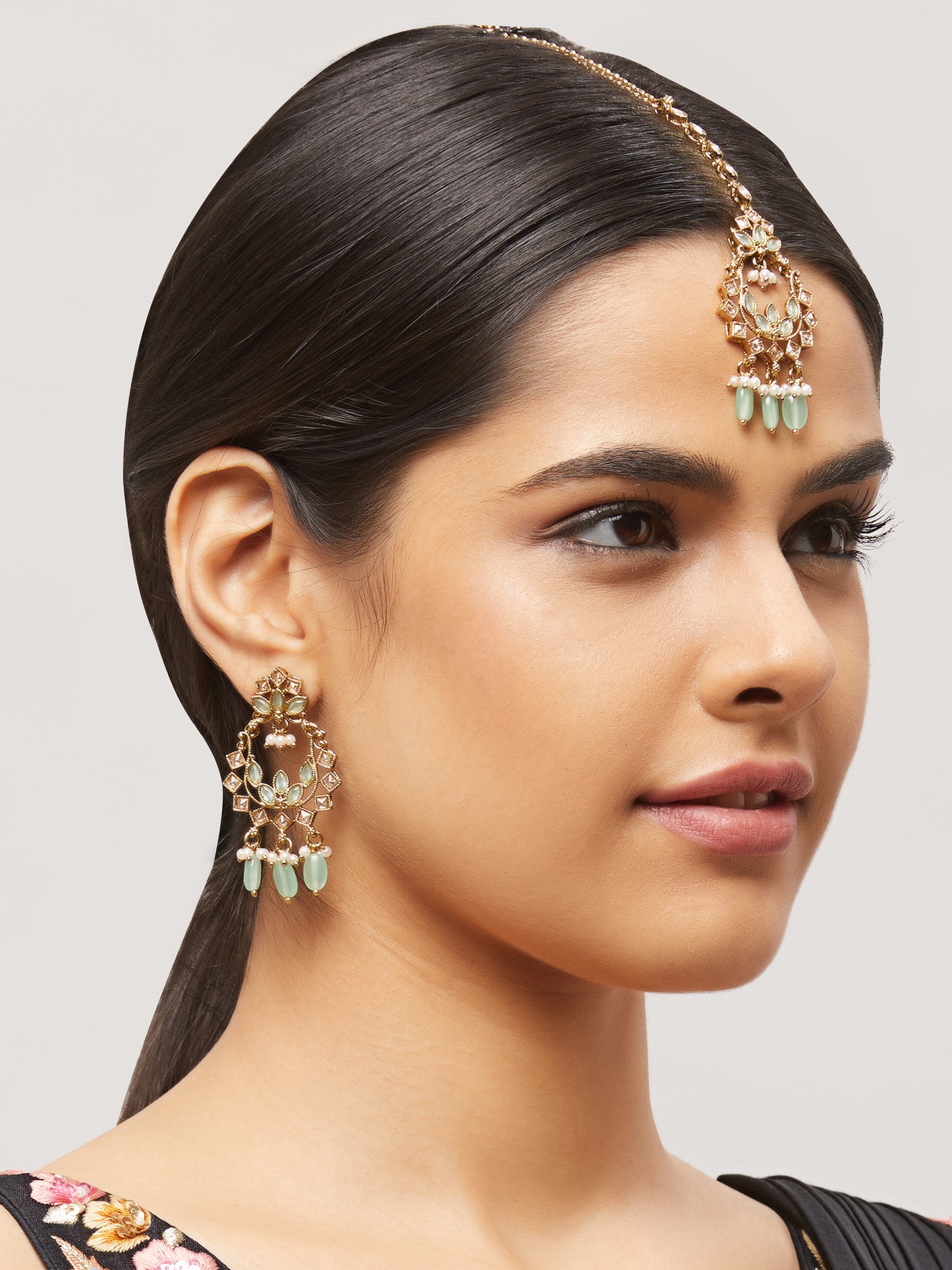 Kundan Pearl Earring with Mang Tikka ETD5