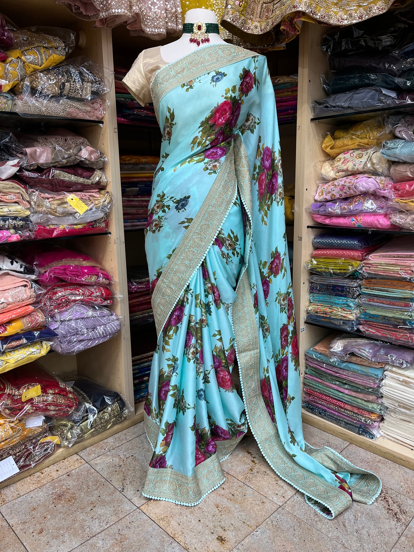 Party Wear Saree D-008