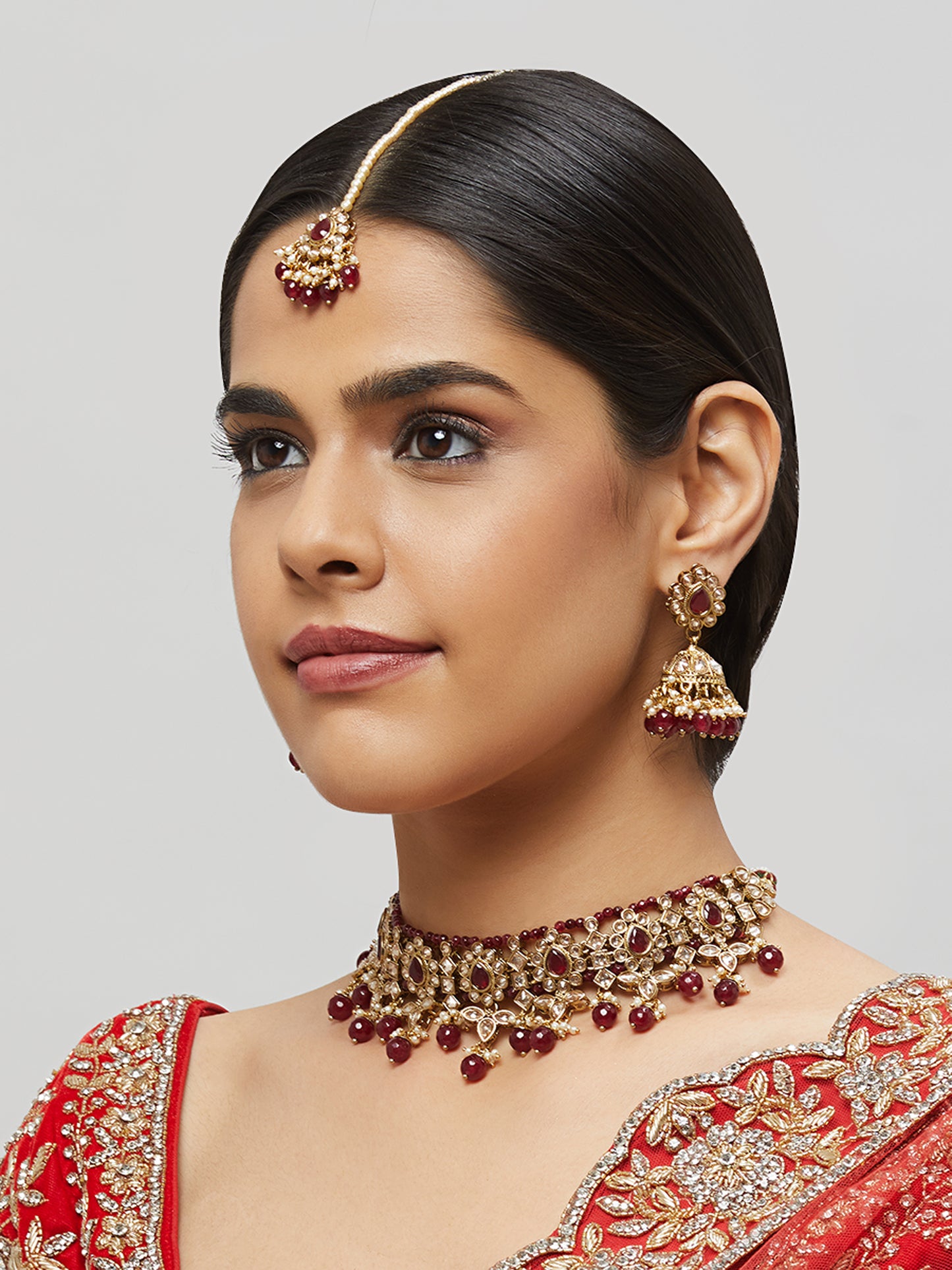 Kundan Necklace Set W/Earrings & Mang Tikka NSD11