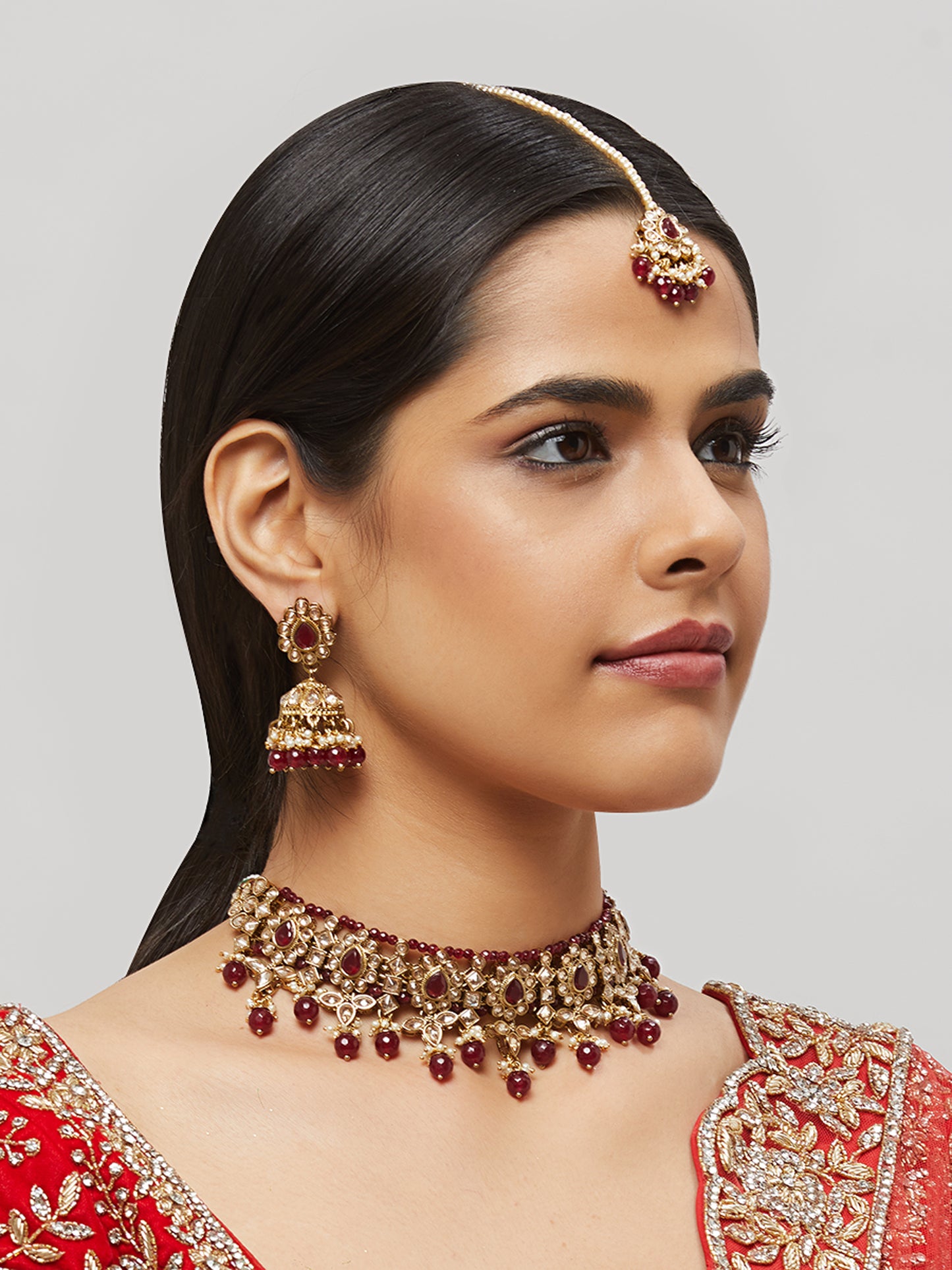 Kundan Necklace Set W/Earrings & Mang Tikka NSD11