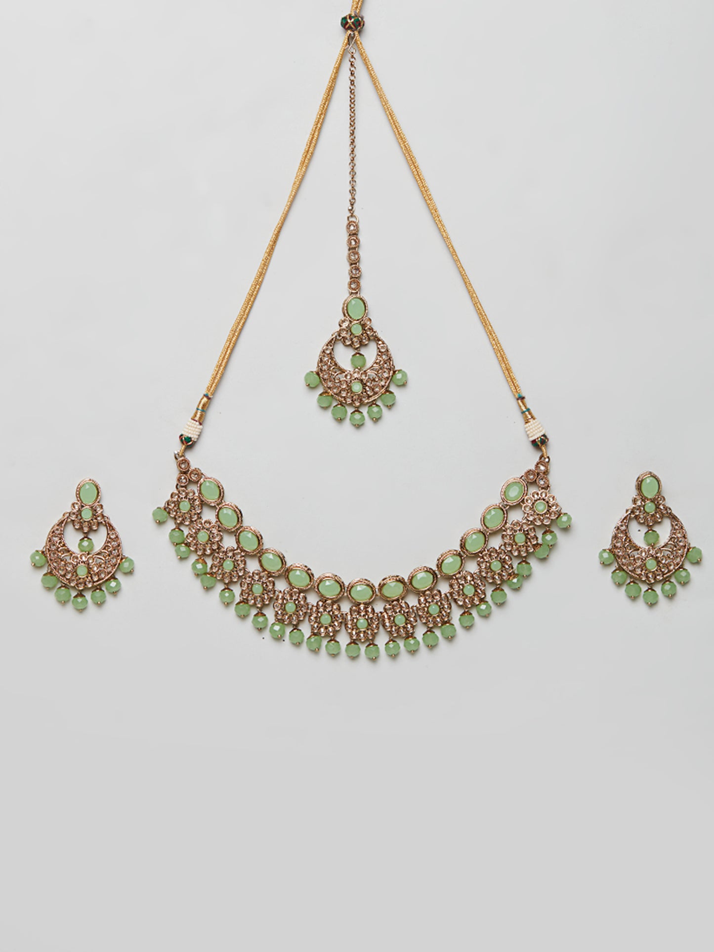 Kundan Necklace Set W/Earrings & Mang Tikka NSD7