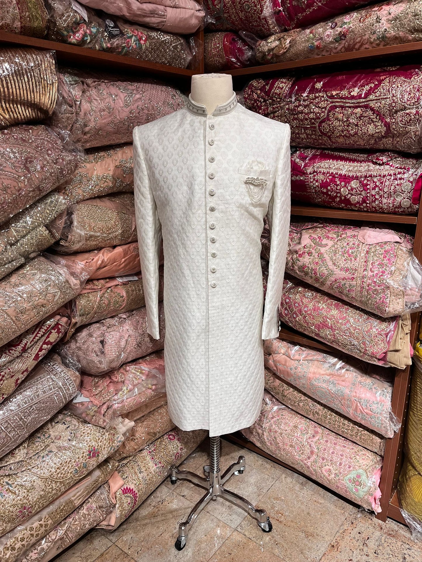 Mens Sherwani -D049