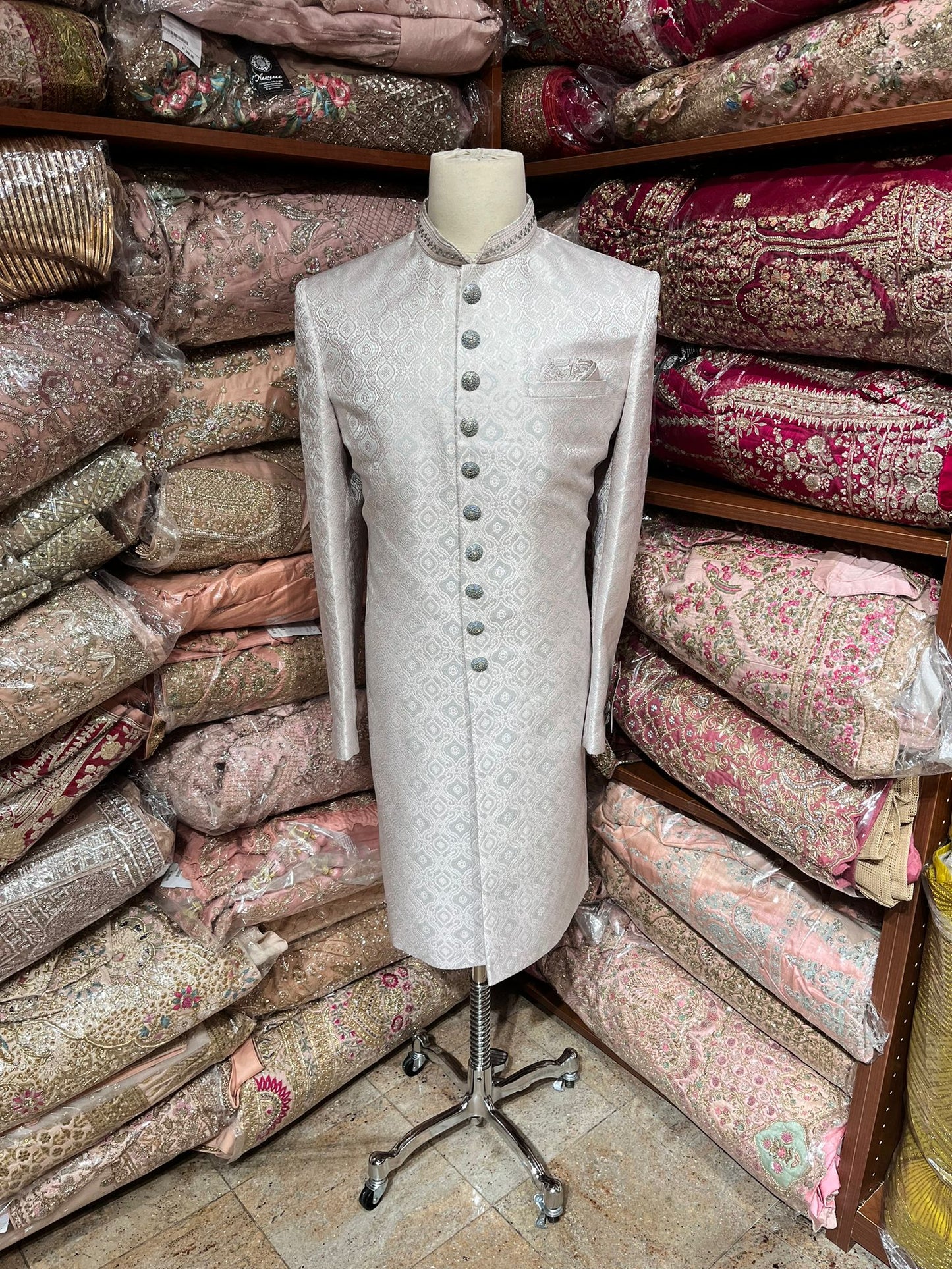 Mens Sherwani -D051