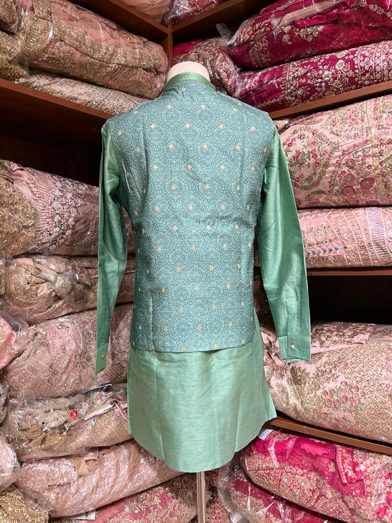 Mens Kurta Vest Set D-004