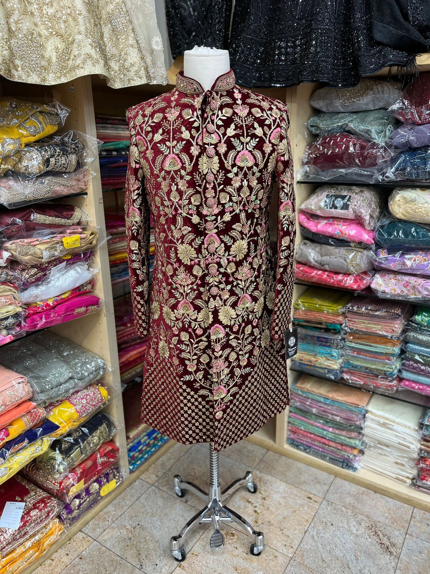 Mens Sherwani-D098