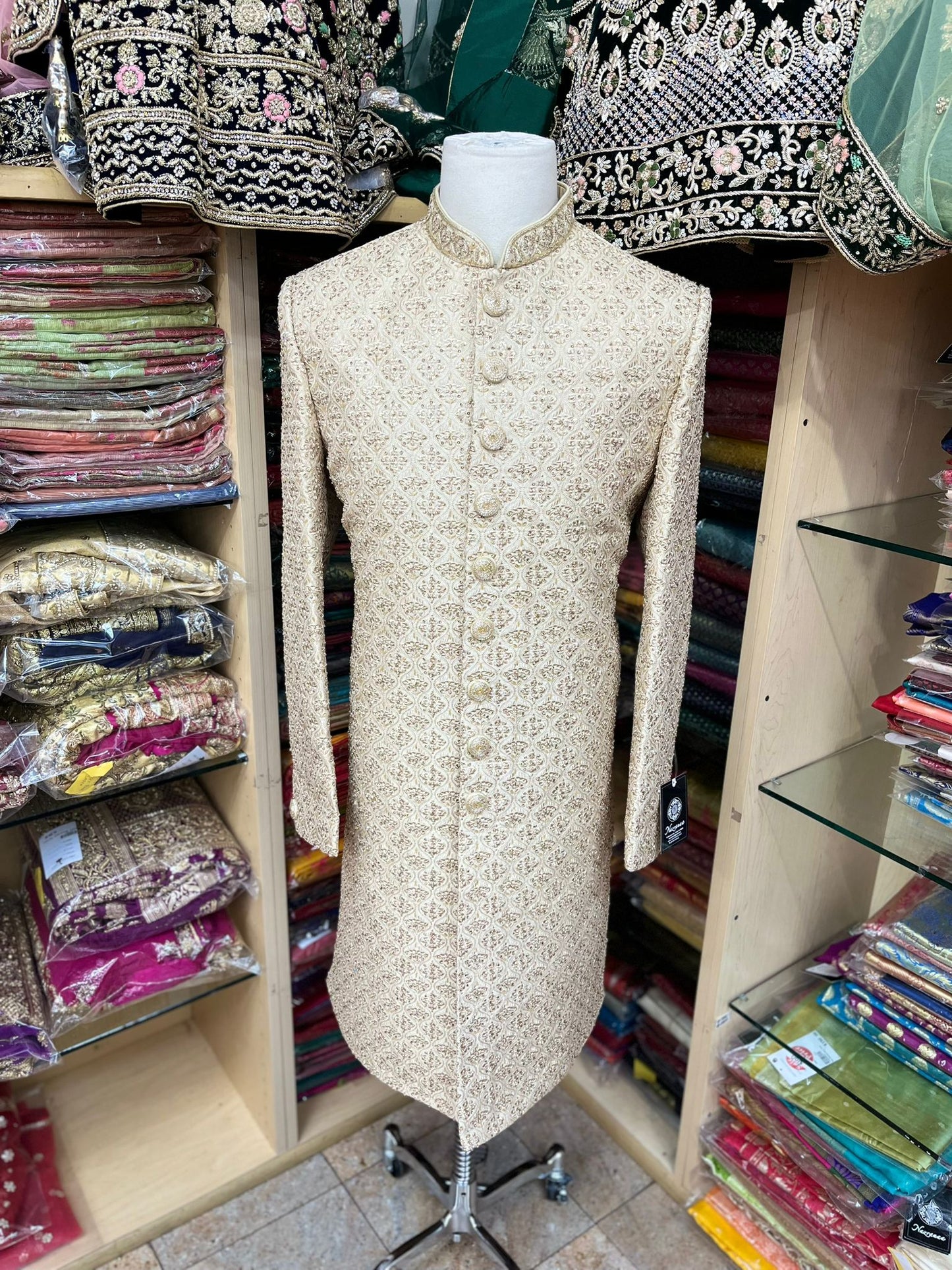 Mens Sherwani-D104