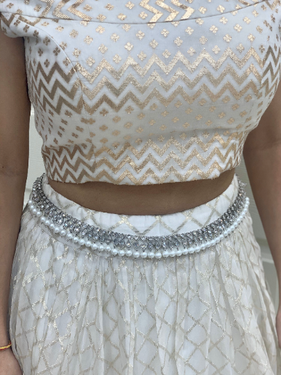 Silver waistbelt with pearl accents, Indian/Pakistani wedding bellychain with adjustable length,Silver stone waistchain,Bridal accessories