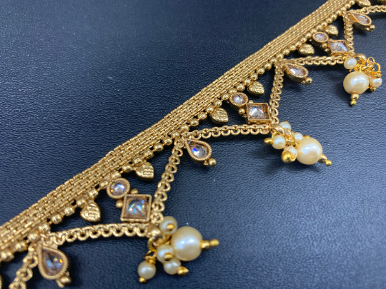 Gold waistbelt with polki stones and pearl accents ,Indian Southindian waistchain,Indian jewellery