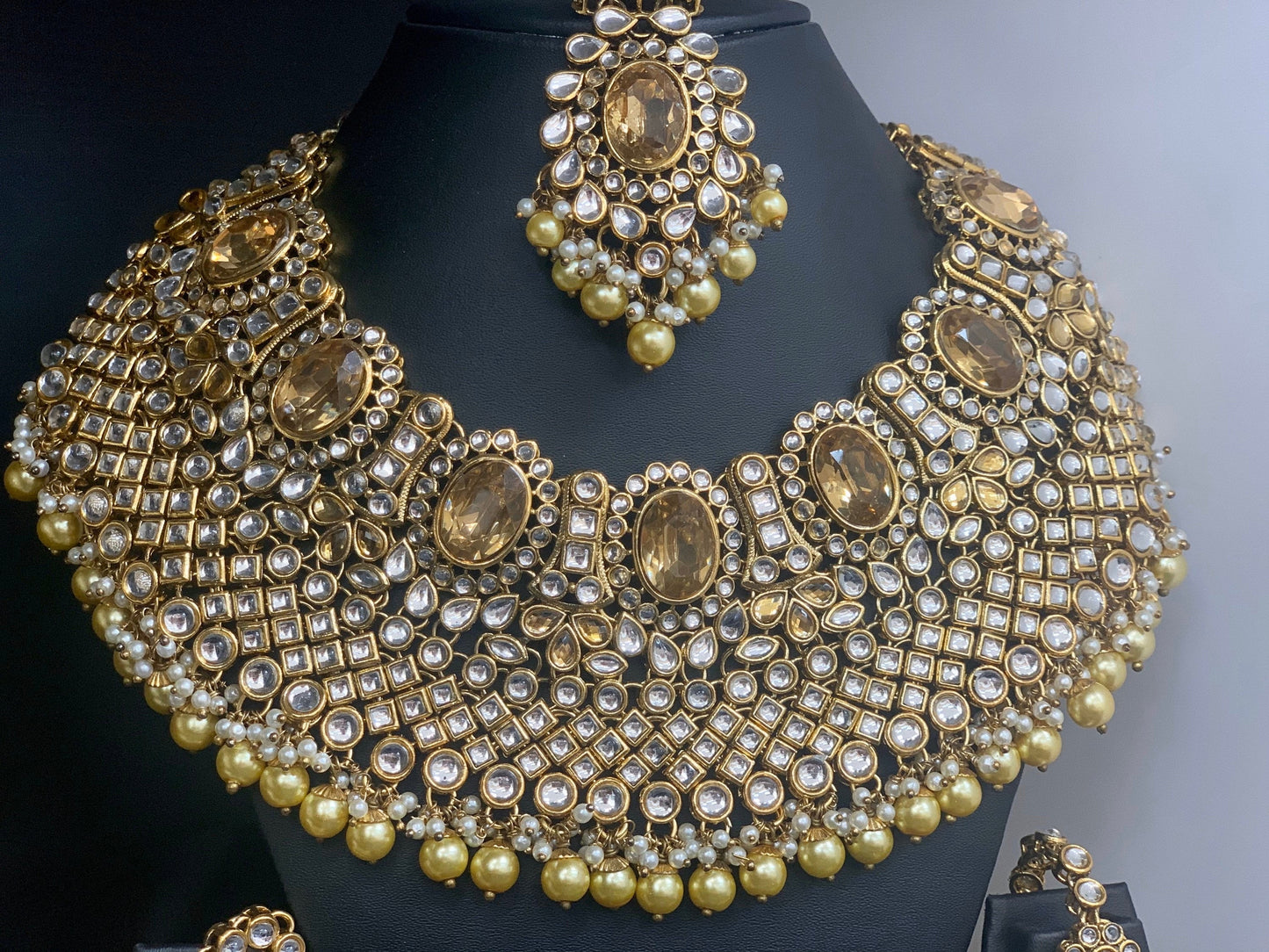 Ila Gold Kundan Bridal Set