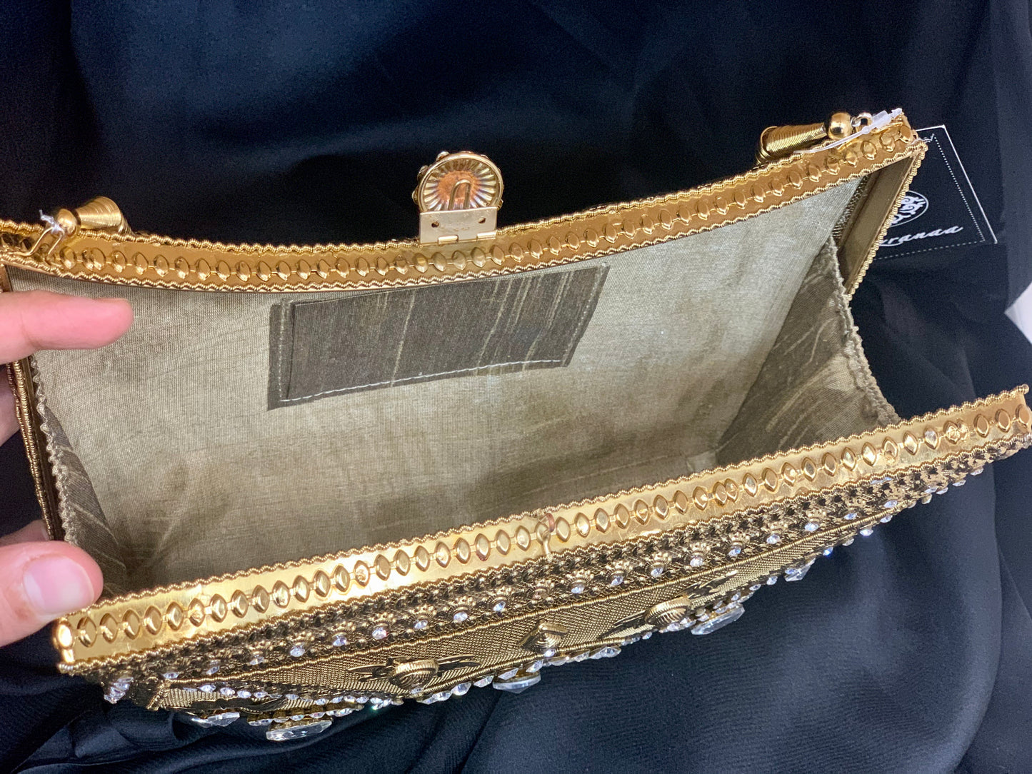 Antique Golden Metal Purse D1