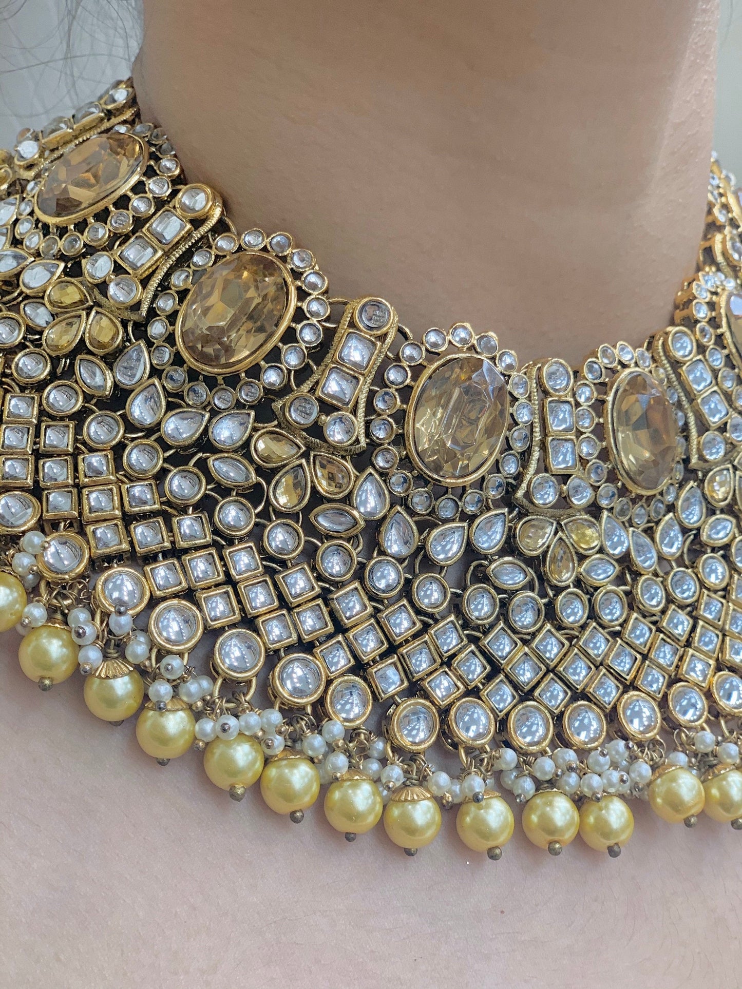 Ila Gold Kundan Bridal Set