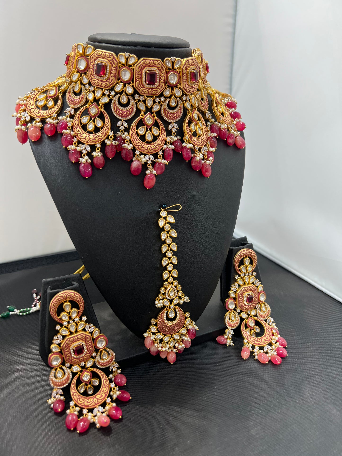 KUNDAN NECKLACE SET