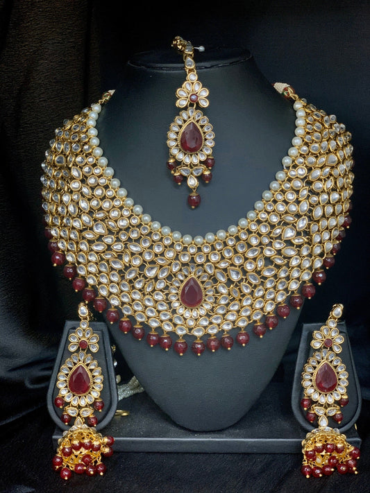 Drisana Gold Kundan Bridal Set