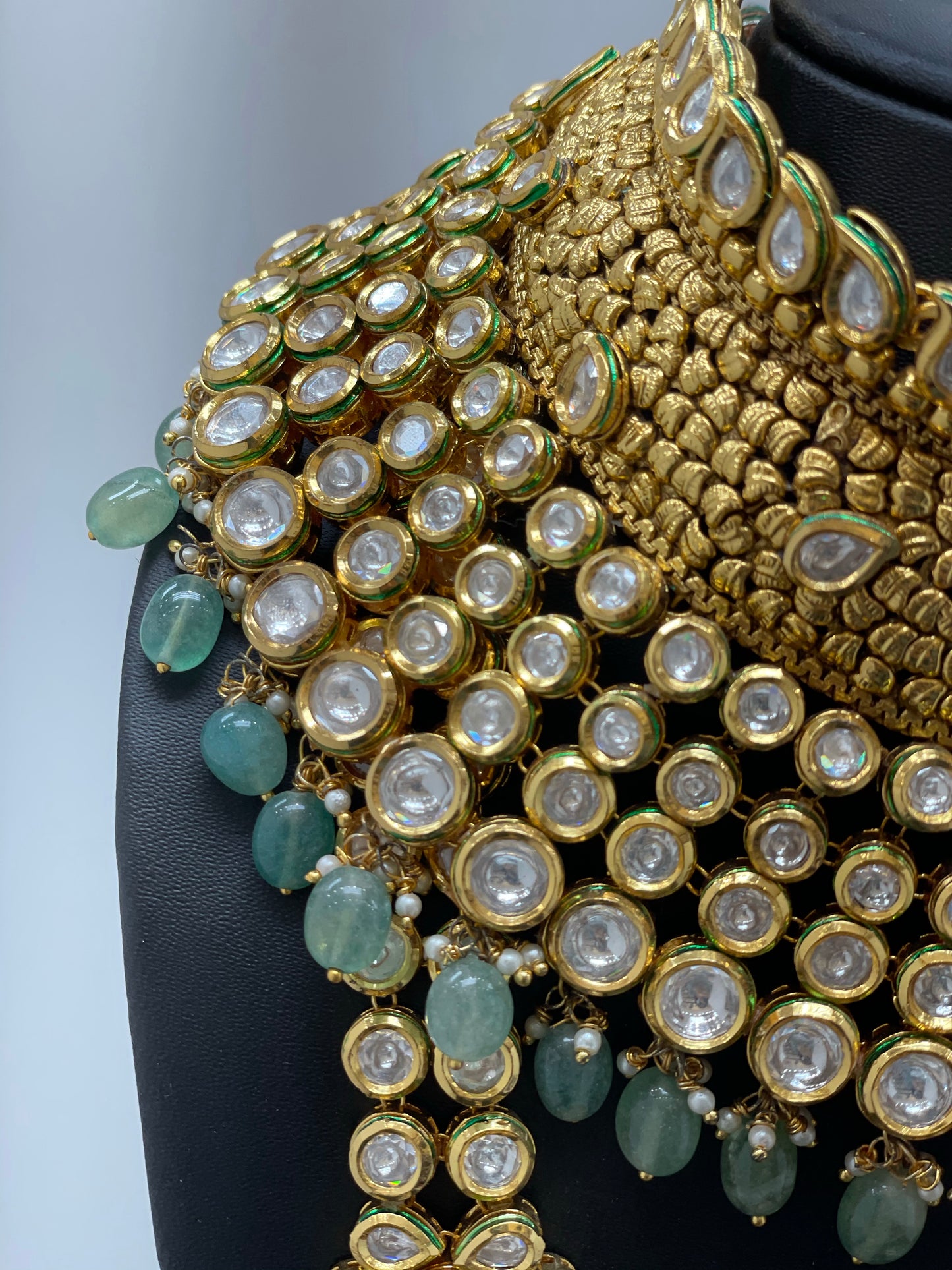 Kundan bridal jewelry