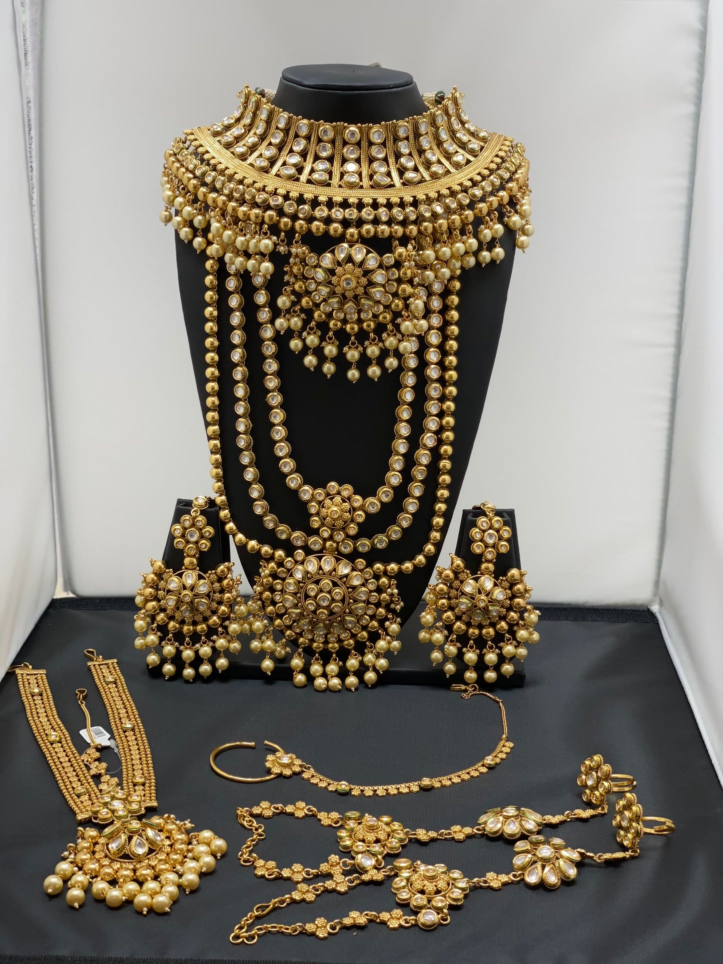 Neha Bridal Kundan Jewelry