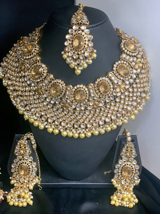 Ila Gold Kundan Bridal Set