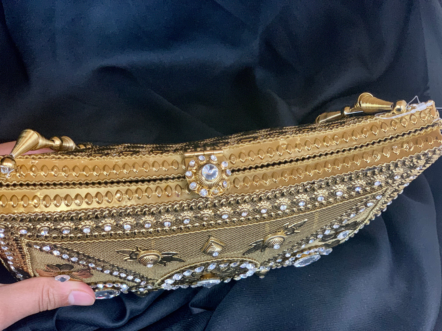 Antique Golden Metal Purse D1