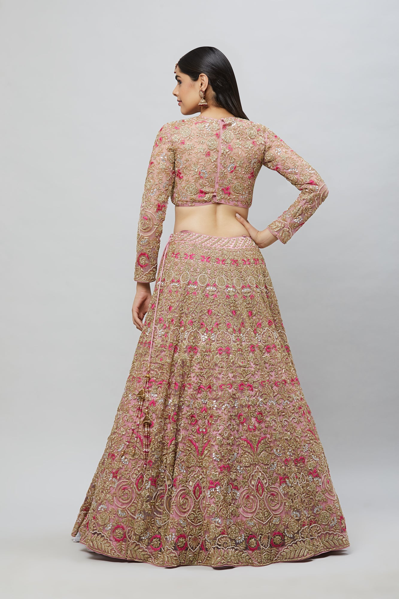 Parikatha Collection Bridal Wear Lehenga BLD5