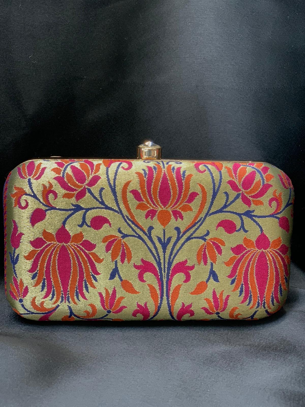 WOMEN FANCY CLUTCH