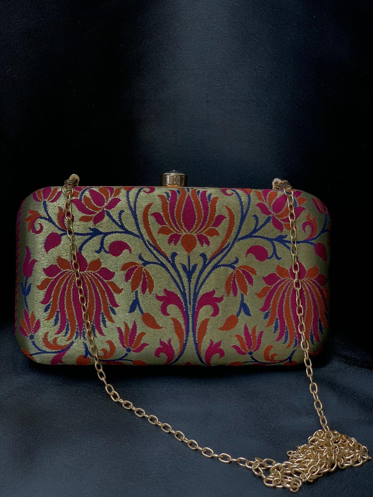 WOMEN FANCY CLUTCH